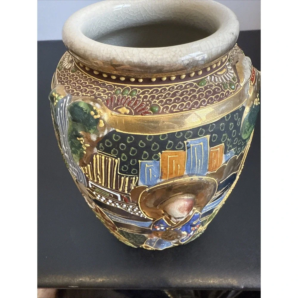 Antique Japanese Intricate Raised Enamel Moriage Satsuma Vase 6 Immortals Dragon